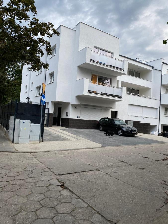 Apartament Przy Parku Z Duzym Tarasem ,Prywatny Parking Leilighet Świnoujście Eksteriør bilde